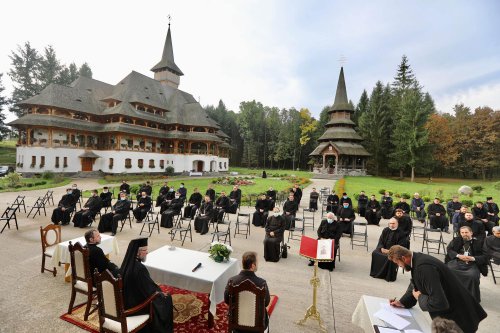Conferinţele preoţeşti de toamnă în Episcopia Maramureşului şi Sătmarului Poza 154602