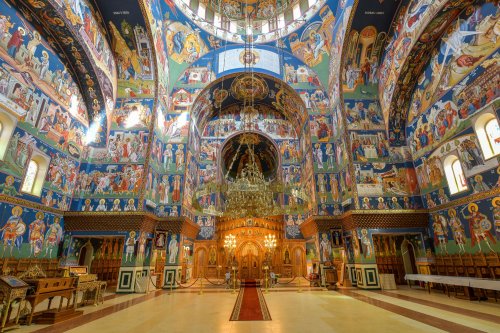 Altarele Capitalei închinate Sfintei Cuvioase Parascheva Poza 154779