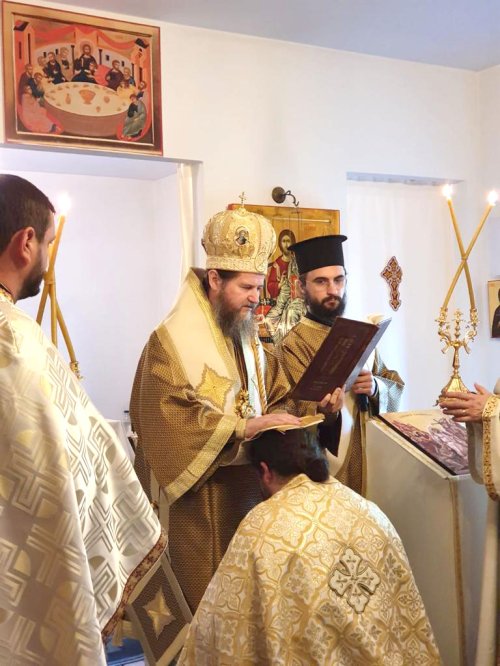Slujiri misionare în comunități ortodoxe românești din diasporă Poza 154796