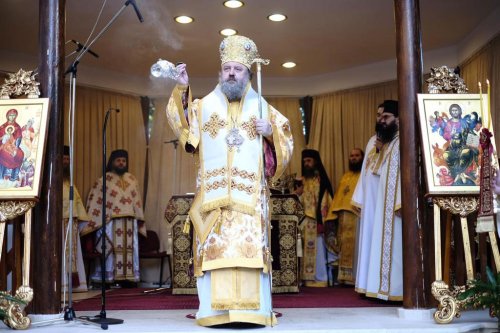 Popasuri duhovnicești în eparhii din Muntenia și Dobrogea Poza 155159