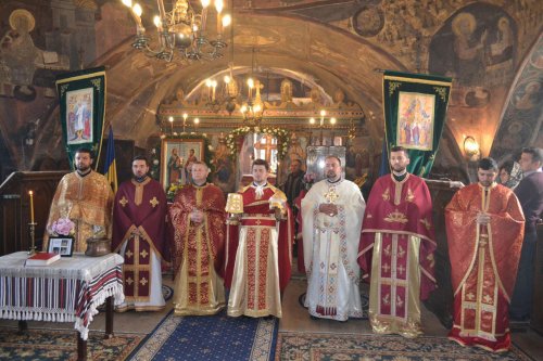 Sfinţii Mărturisitori Ardeleni, cinstiţi în Mărginimea Sibiului Poza 155555