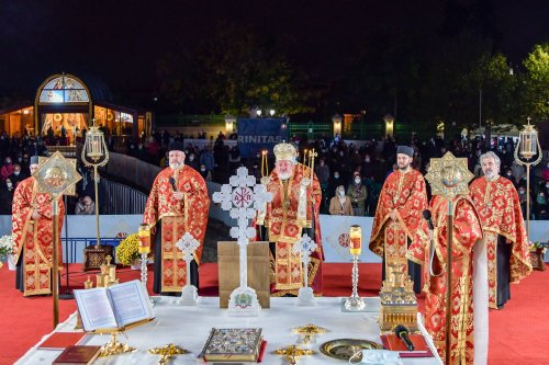 Prima seară de priveghere cu ocazia hramului Catedralei Patriarhale 