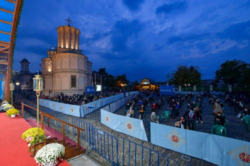 Prima seară de priveghere cu ocazia hramului Catedralei Patriarhale  Poza 155632