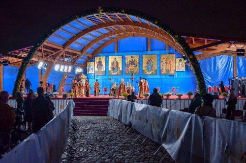 Prima seară de priveghere cu ocazia hramului Catedralei Patriarhale  Poza 155659