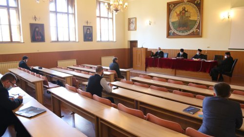 Examen de capacitate preoțească în Arhiepiscopia Sibiului Poza 156114
