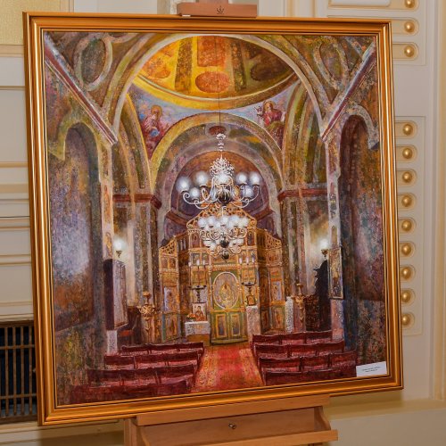 Vernisajul expoziției „Lumina spațiilor sacre” la Palatul Patriarhiei Poza 156396