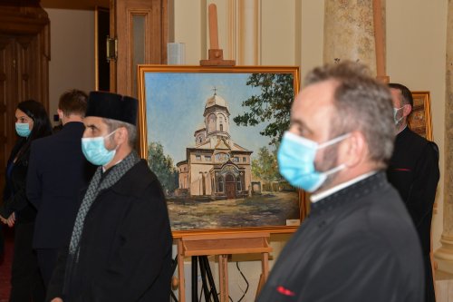 Vernisajul expoziției „Lumina spațiilor sacre” la Palatul Patriarhiei Poza 156414