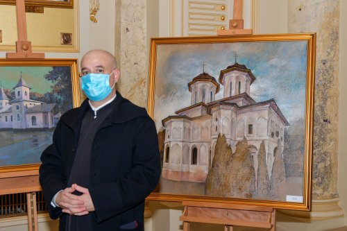 Vernisajul expoziției „Lumina spațiilor sacre” la Palatul Patriarhiei Poza 156416