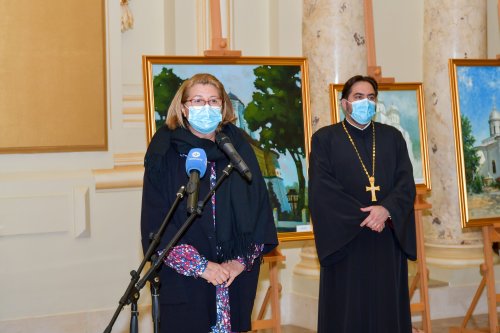 Vernisajul expoziției „Lumina spațiilor sacre” la Palatul Patriarhiei Poza 156421