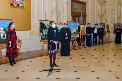 Vernisajul expoziției „Lumina spațiilor sacre” la Palatul Patriarhiei Poza 156422