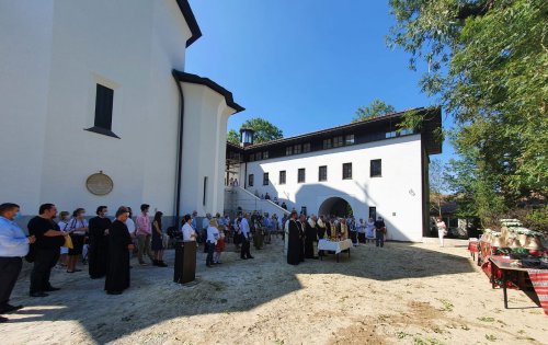 Așezământul bisericesc românesc din München, aproape de finalizare Poza 156705
