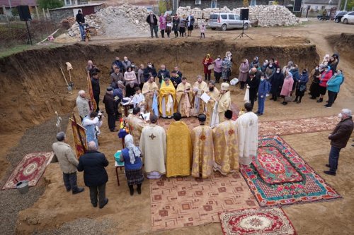 La Căușeni se va construi o biserică în cinstea Sfinților Martiri Brâncoveni Poza 157709