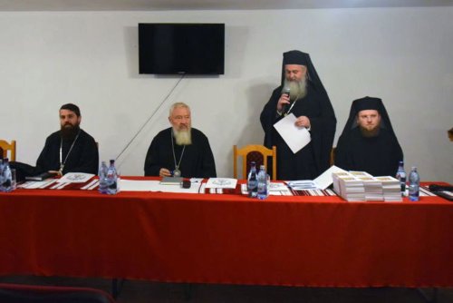 Filantropia creștină, tema sinaxei monahale din Arhiepiscopia Vadului, Feleacului și Clujului Poza 157747