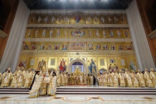 Doi ani de la sfinţirea Altarului Catedralei Naţionale Poza 158103