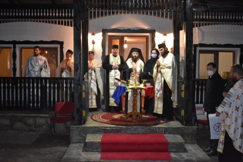 Slujiri ale Preasfințitului Părinte Damaschin Dorneanul în Botoşani Poza 158290