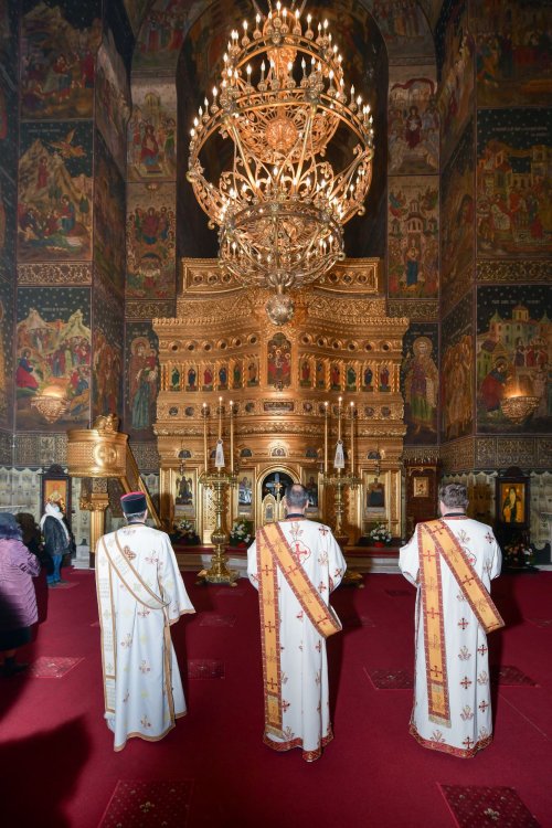 Începutul sărbătorii Sfântului Apostol Andrei, la Galaţi Poza 158464
