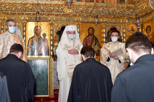 Hirotesii întru duhovnic la Reşedinţa Patriarhală Poza 159200
