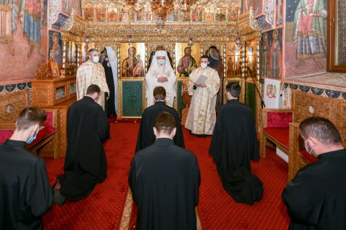 Hirotesii întru duhovnic la Reşedinţa Patriarhală Poza 159201