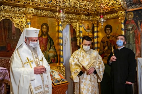 Noi preoți duhovnici pentru parohii din Arhiepiscopia Bucureștilor Poza 159339