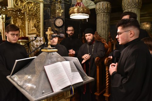 Începutul sărbătorii Sfântului Spiridon la Catedrala Mitropolitană din Bucureşti Poza 159466