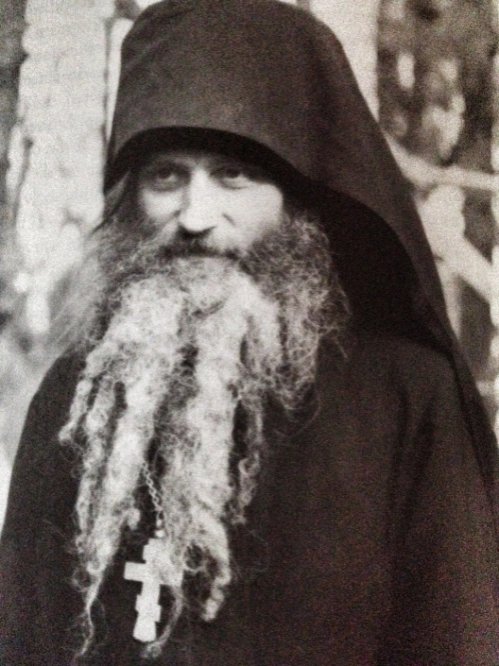 Părintele Serafim Rose: „Orice lucru bun din lume Îl arată pe Dumnezeu” Poza 159099