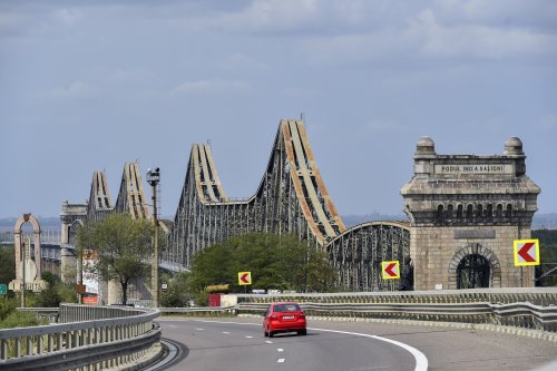 Reparații la podul de la Cernavodă Poza 159690