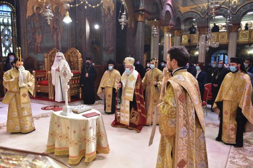Patriarhul României și-a sărbătorit ocrotitorul spiritual Poza 160034