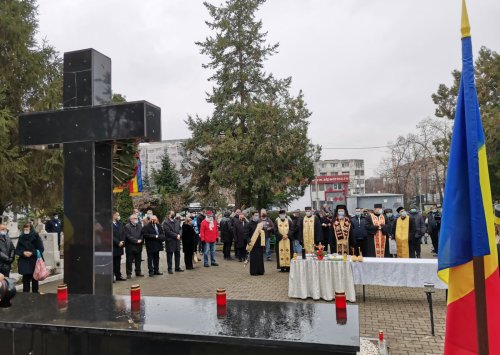 Eroii Revoluției din 1989 au fost pomeniți în Capitală  Poza 160288