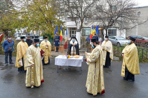 Comemorarea eroilor Revoluţiei la Catedrala Patriarhală și la monumente din Capitală Poza 160391
