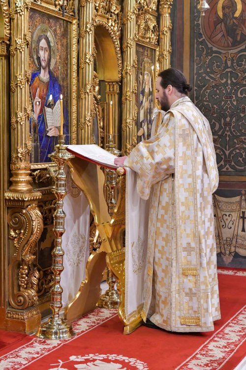 Slujba trecerii dintre ani la Catedrala Patriarhală Poza 160806