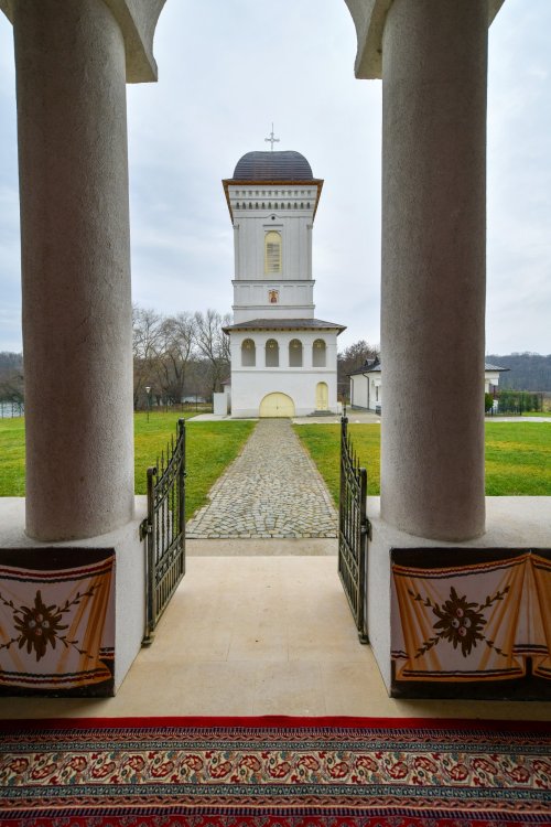 Patriarhul României la Mănăstirea Cernica Poza 160903