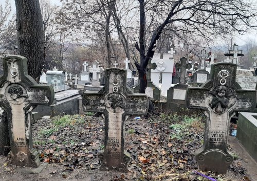 Tainicul duh și prezentul cimitirului Mărcuța Poza 160982