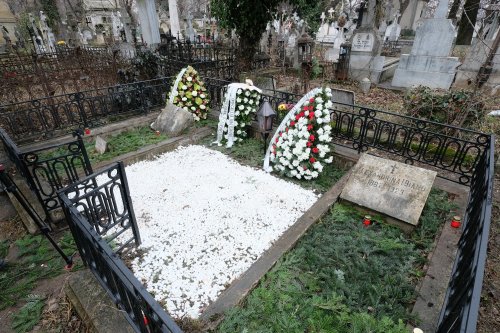 Pomenirea academicianului Ioan Bianu la mormântul său din Capitală Poza 161410