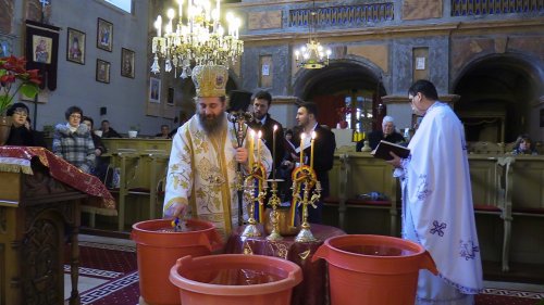 Praznicul Botezului Domnului la românii din diasporă Poza 161505
