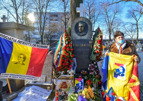 Comemorarea poetului naţional Mihai Eminescu în Capitală