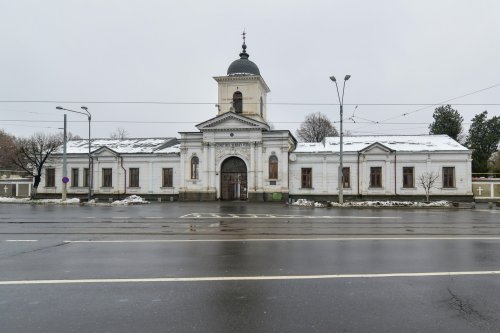 La mormântul lui Mihai Eminescu Poza 161781
