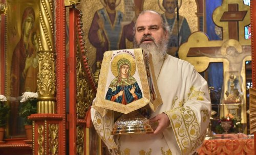 Slujire arhierească la Catedrala Episcopală din Huși Poza 162050