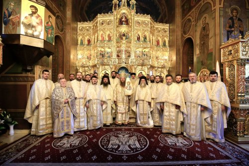 Adunarea eparhială a Episcopiei Ortodoxe a Covasnei şi Harghitei Poza 162259