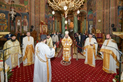 Pomenirea Sfântului Grigorie Teologul la Mănăstirea Radu Vodă Poza 162525
