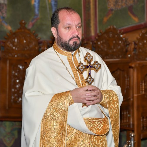 Pomenirea Sfântului Grigorie Teologul la Mănăstirea Radu Vodă Poza 162543