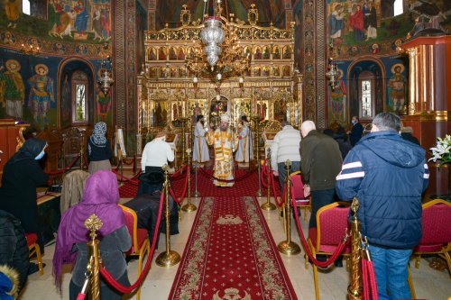Pomenirea Sfântului Grigorie Teologul la Mănăstirea Radu Vodă Poza 162548