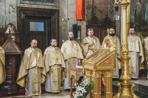 „Treimea de arhierei”, cinstită la Facultatea  de Teologie Ortodoxă din Iași Poza 162963