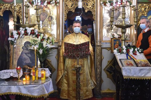 Sfântul Haralambie cinstit la o biserică istorică din București Poza 163685