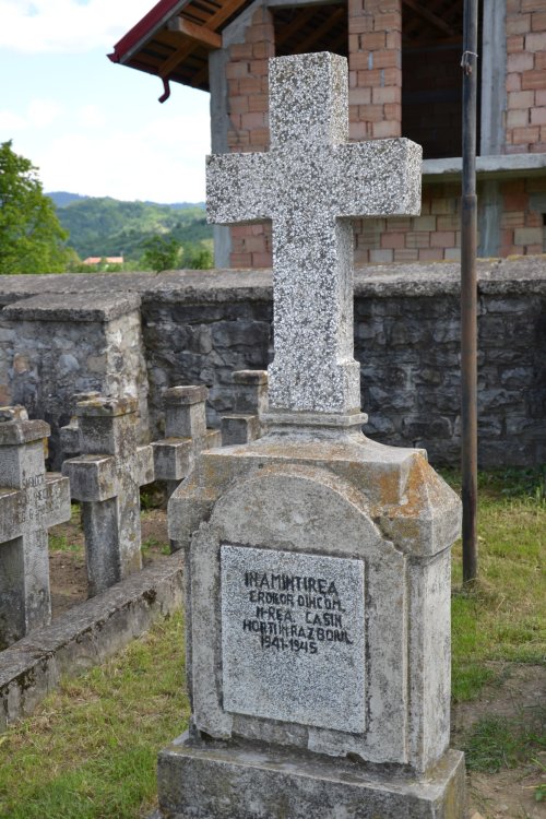Cimitirele ostășești din Moldova, o reverență  în memoria eroilor Poza 163852