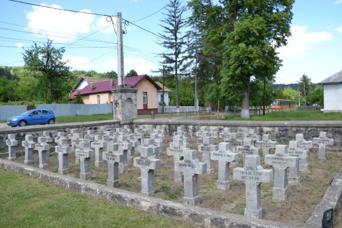 Cimitirele ostășești din Moldova, o reverență  în memoria eroilor Poza 163853