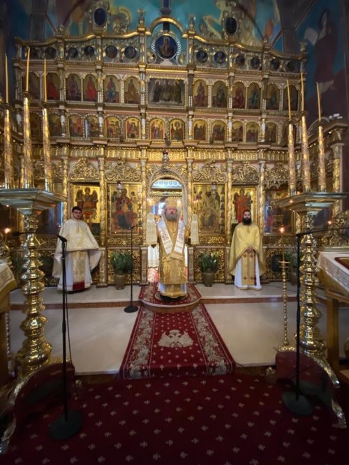Pomenirea Sfântului Apostol Onisim la Mănăstirea Radu Vodă din Bucureşti Poza 163979