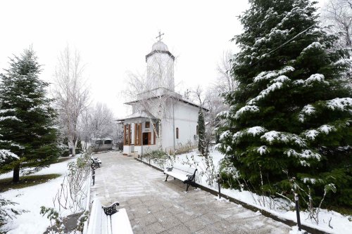 Strehareț, mănăstirea renăscută din suferință și răbdare Poza 164022