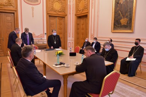 Întrunirea Adunării Naționale Bisericești la Palatul Patriarhiei din București  Poza 164593