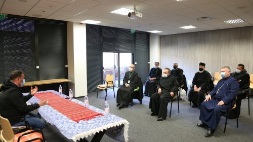 Întâlnire a preoţilor misionari din Sibiu Poza 165780