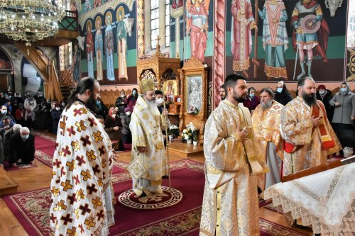 Binecuvântare pentru obștea Mănăstirii Florești Poza 166101